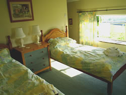 En-suite twin bed room